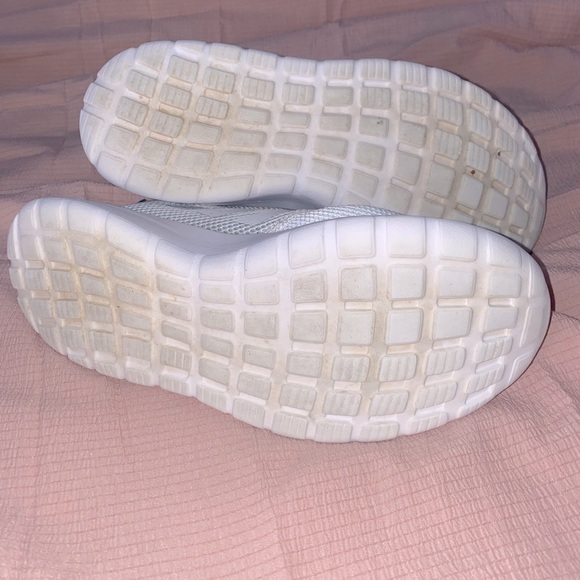 womens adidas shoes - Picture 4 of 4